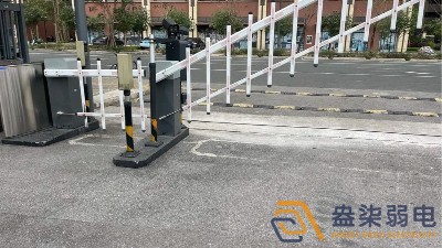 門禁系統鎖定后要等多久才能解鎖？