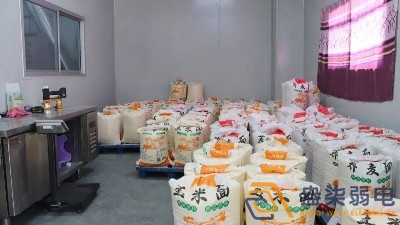 眉山食品廠倉儲監控門禁改造，場景不對，裝了也白裝